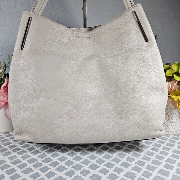 Vince Camuto VV-IKE-To Tote Bag in Silver Cloud Pebbled Leather – NWT - Picture 4 of 15